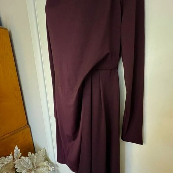 NWOT TOPSHOP DARK PLUM DRAPE FRONT ASYMMETRICAL CREPE DRESS SIZE 10 - Picture 9 of 14
